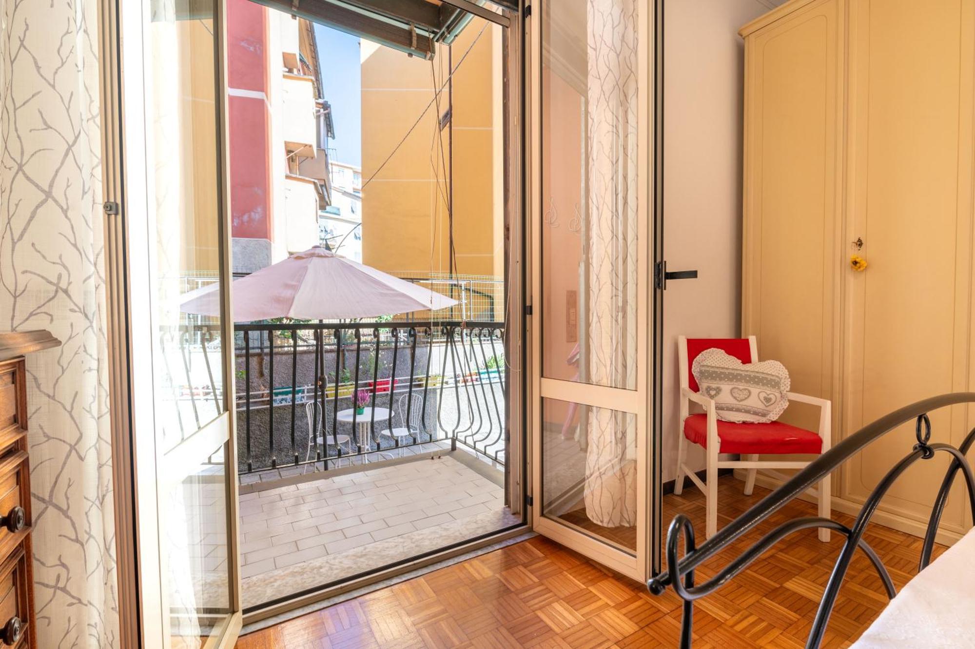 Maison D' Ofelia Chiavari Exterior photo
